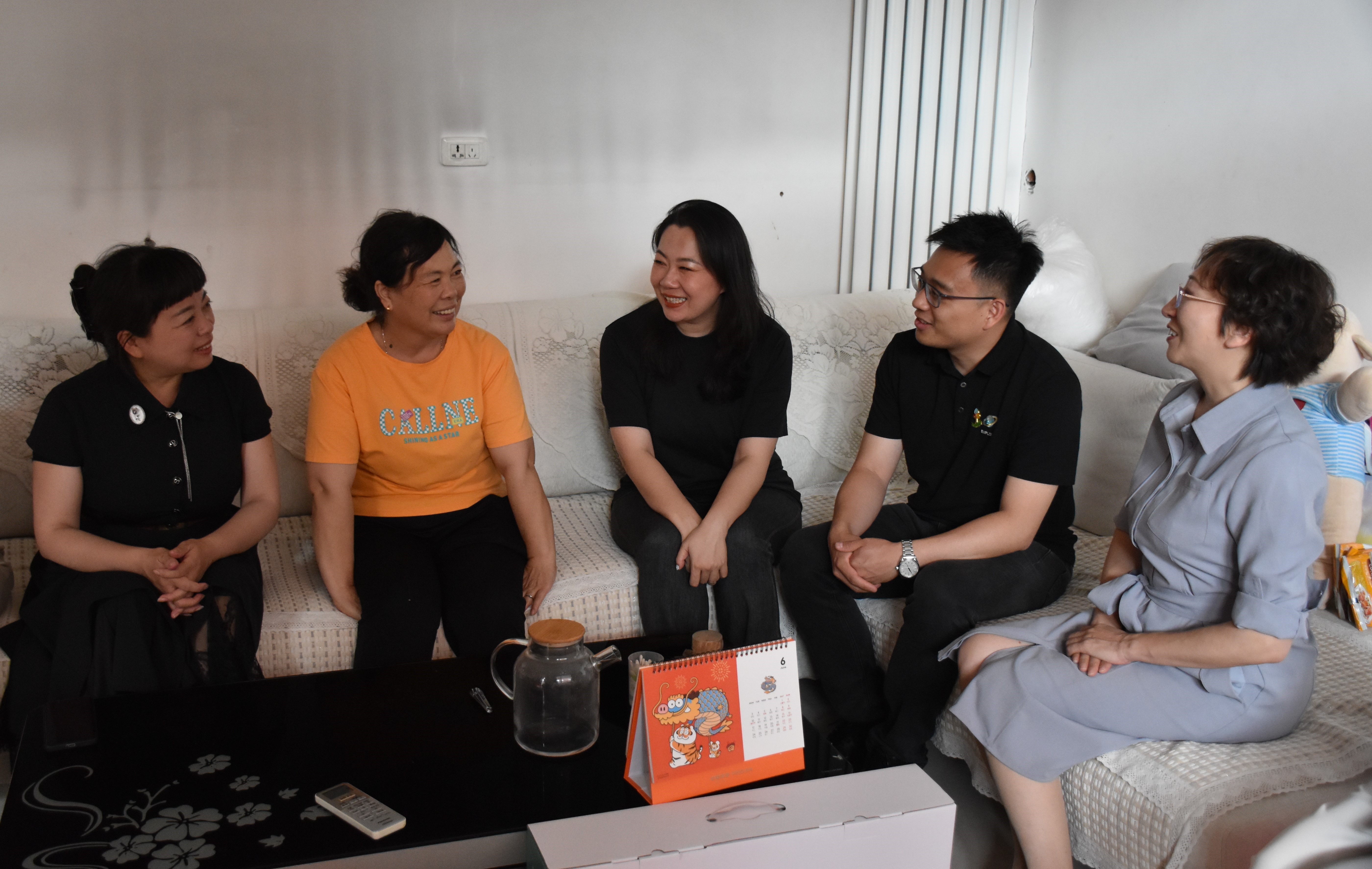 尚赫公益送温暖:6载慈善 660名单亲母亲受益 尚赫公益送温暖:6载慈善 660名单亲母亲受益