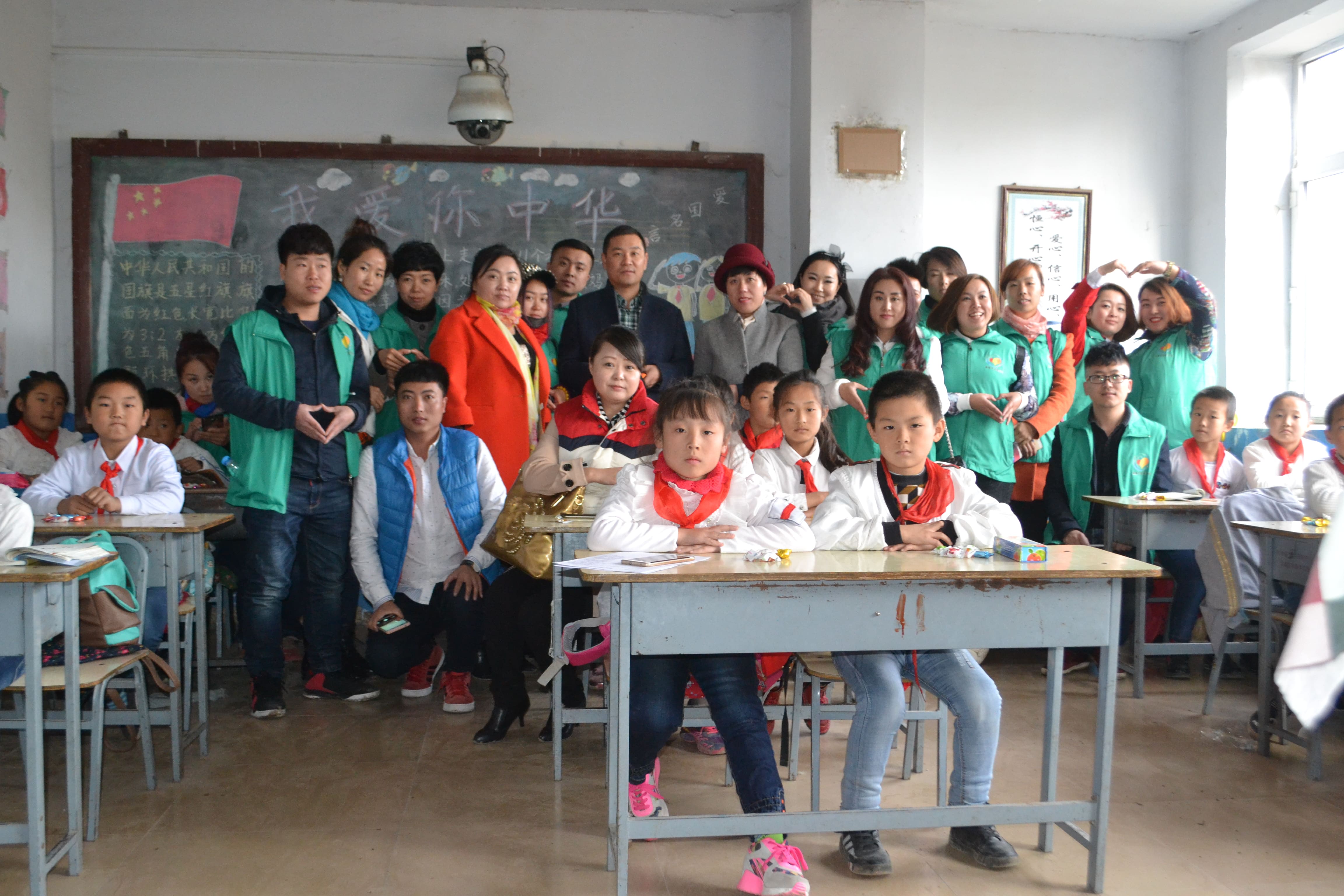 第71所 绥化市兰西县奋斗乡尚赫蔡立影小学