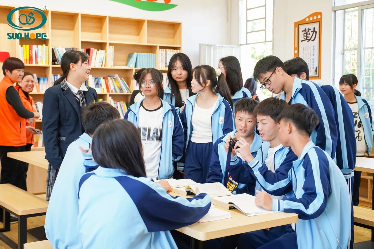 第243所 广东省河源市东源县上莞尚赫郇宇中学 第243所 广东省河源市东源县上莞尚赫郇宇中学