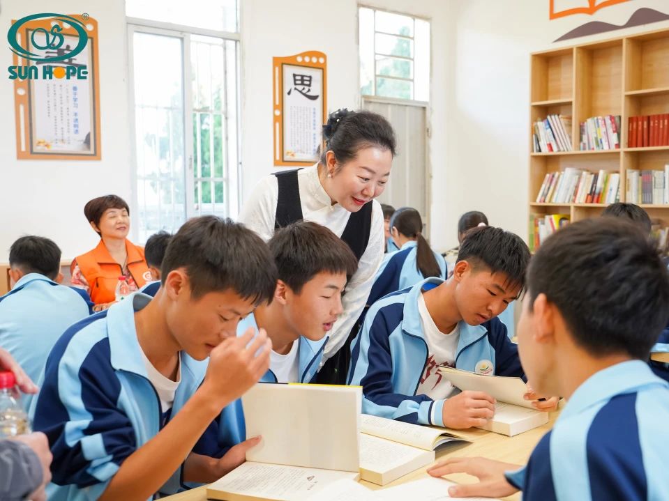 第243所 广东省河源市东源县上莞尚赫郇宇中学 第243所 广东省河源市东源县上莞尚赫郇宇中学